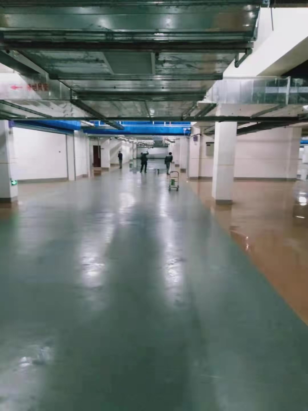 祥明源車庫(kù)地坪施工案例 祥明源車庫(kù)地坪施工案例